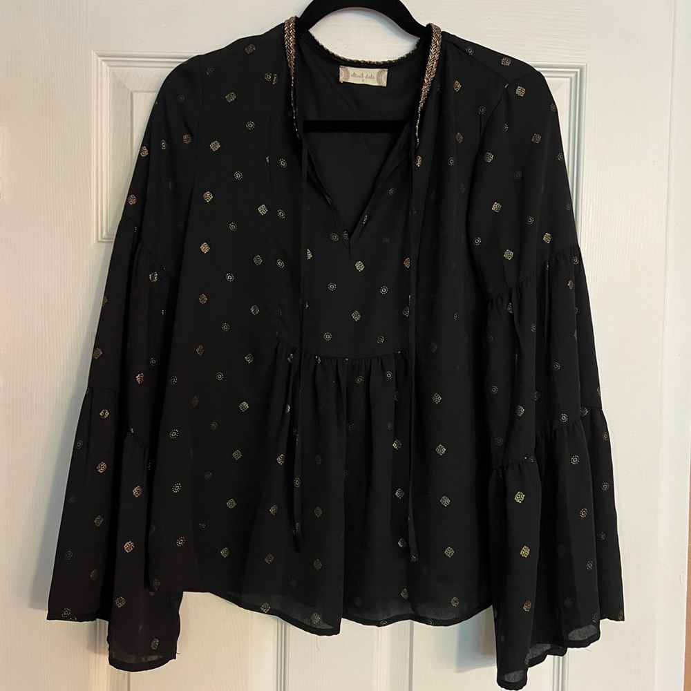 Womens embellished boho top size S